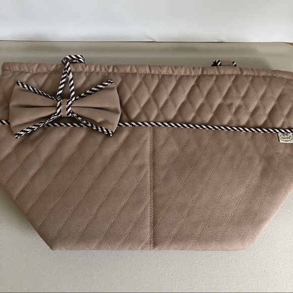 Hand made from Thailand Quilted travel Tote - Picture 7 of 7